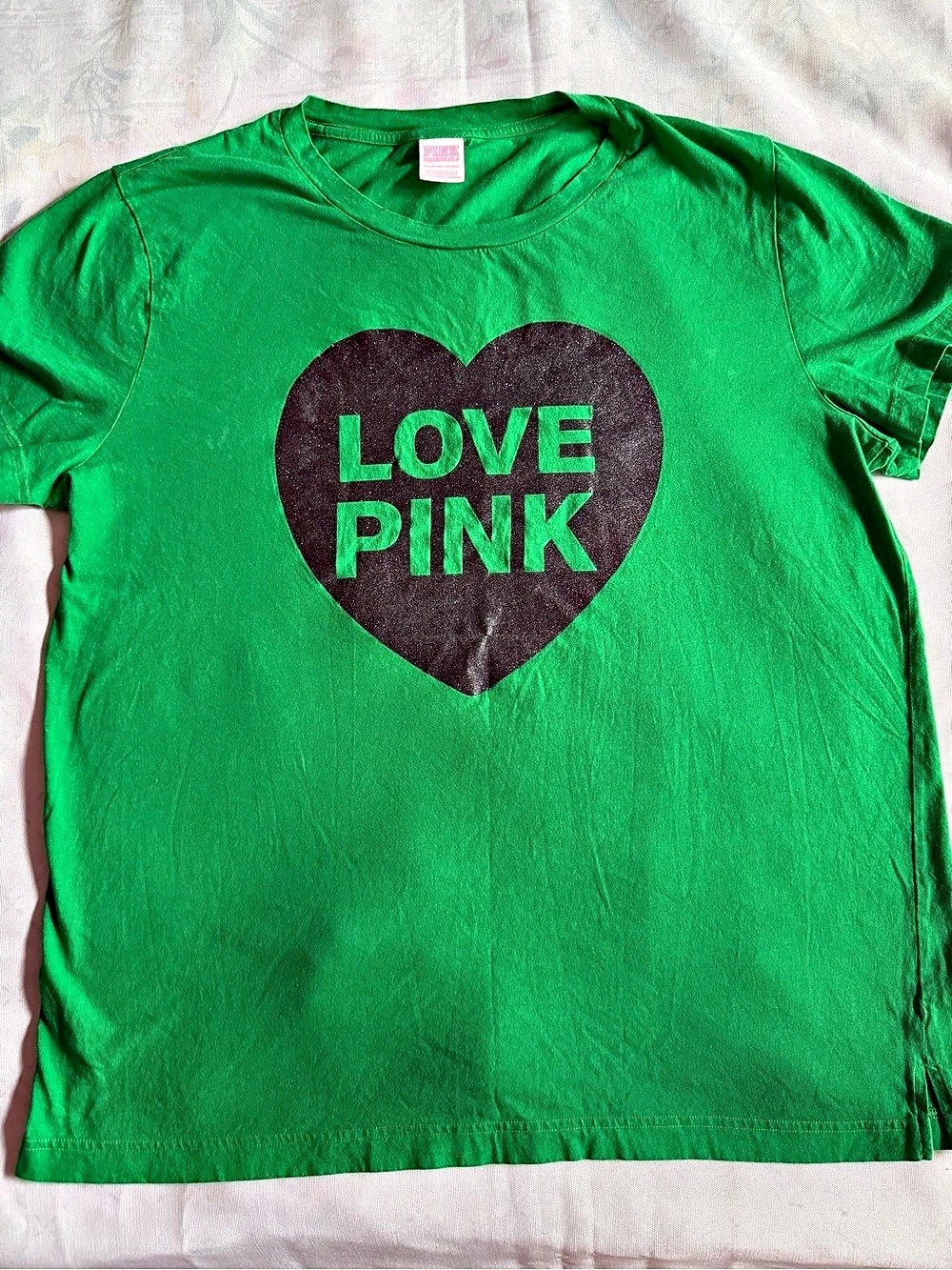 Victoria's Secret PINK LOVE PINK Black Heart Graphic T-Shirt Green XL